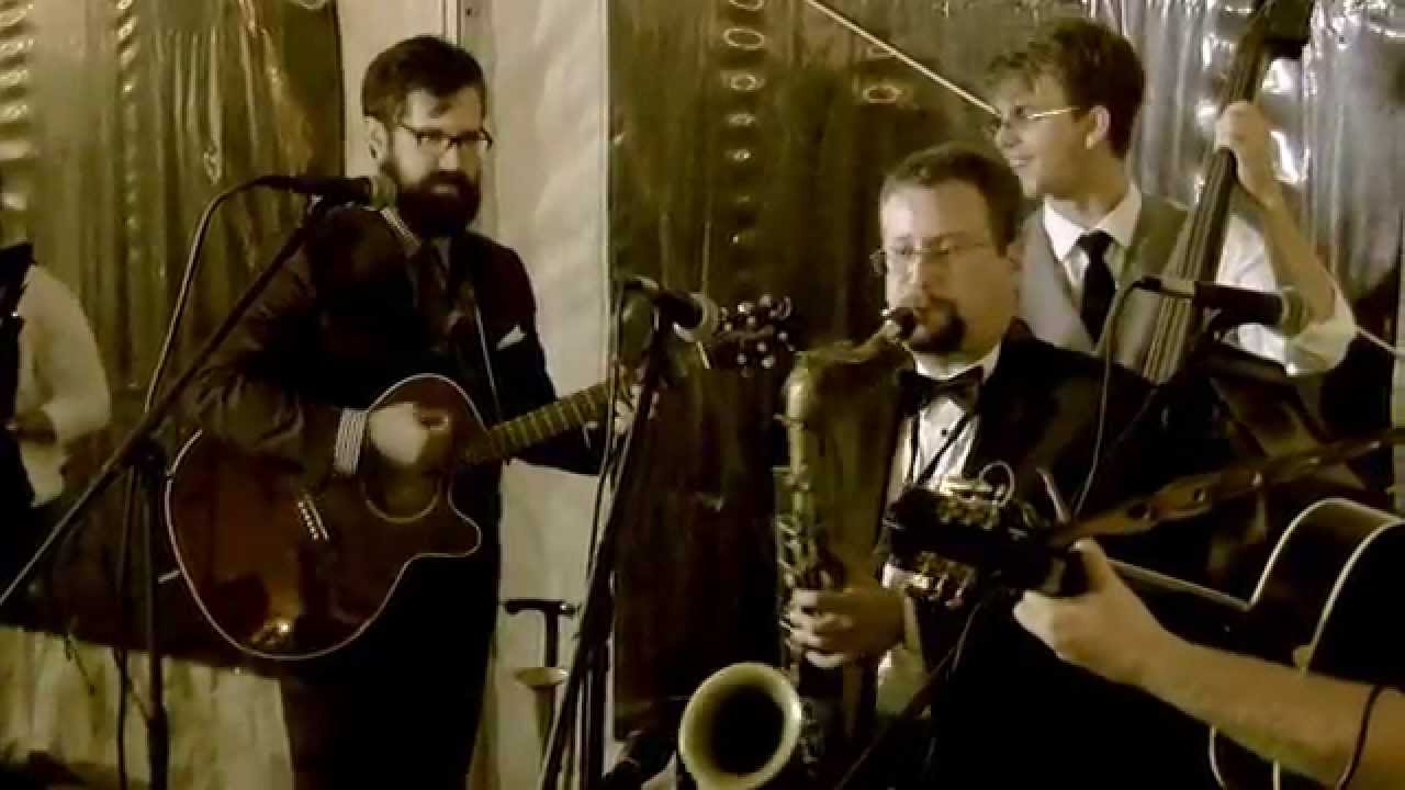 THE BUMPER JACKSONS featuring TIM MROZEK: 