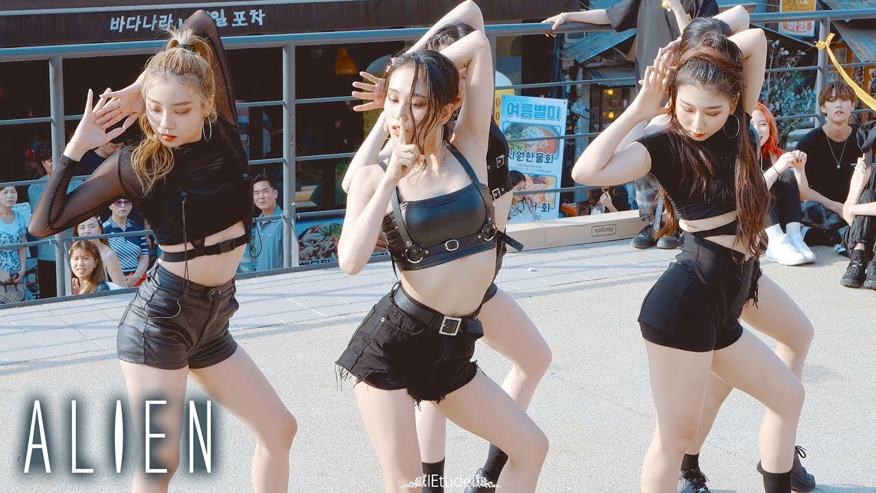 ALiEN x A.DOUBLE x A.YOUTH | Got Your Love + Show Me + Waiting For You @ 홍대버스킹 | Filmed by lEtudel