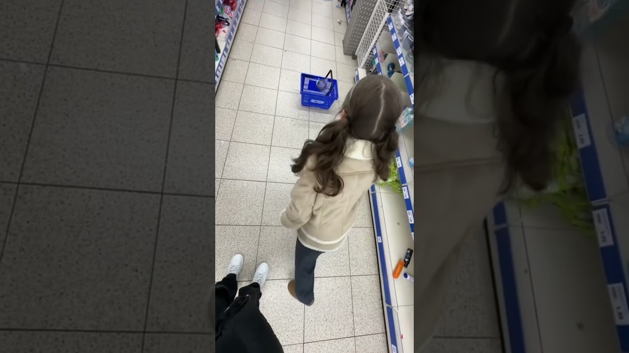 Ich muss Nisa alles kaufen😭