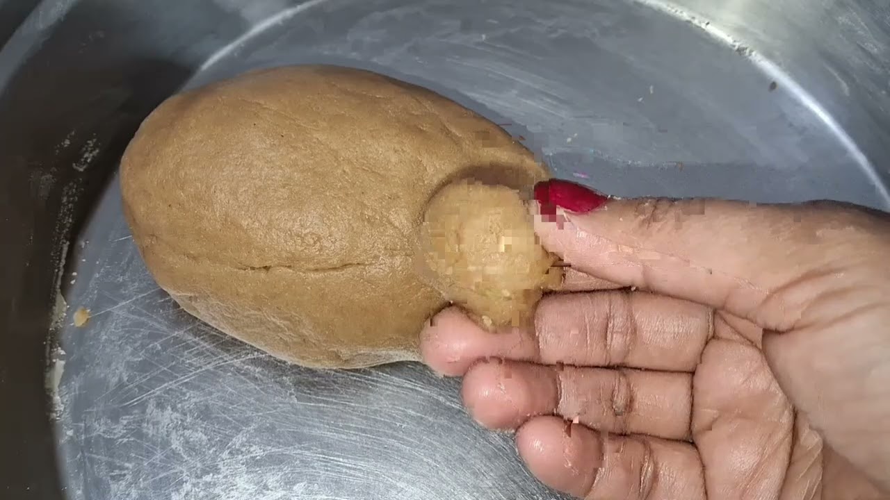 # Gehun ka Aata gud ka Crispy Sweet Mathri 😋 Recipe #