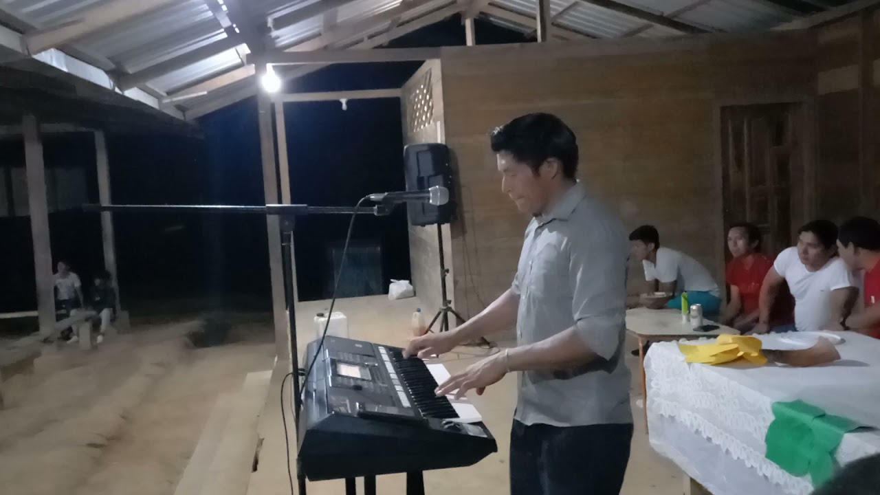 Alejandro en Vivo Yutsuntsa