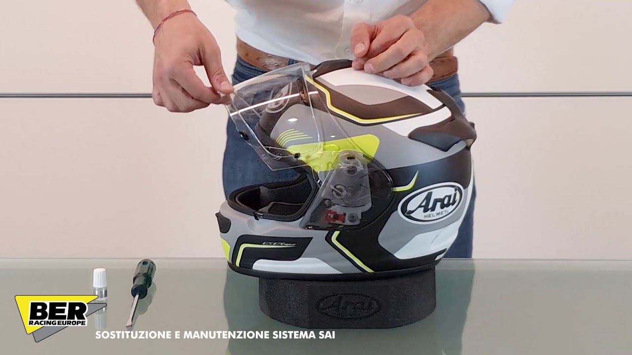 ARAI TUTORIAL - Rimozione e manutenzione Sistema Visiera SAI