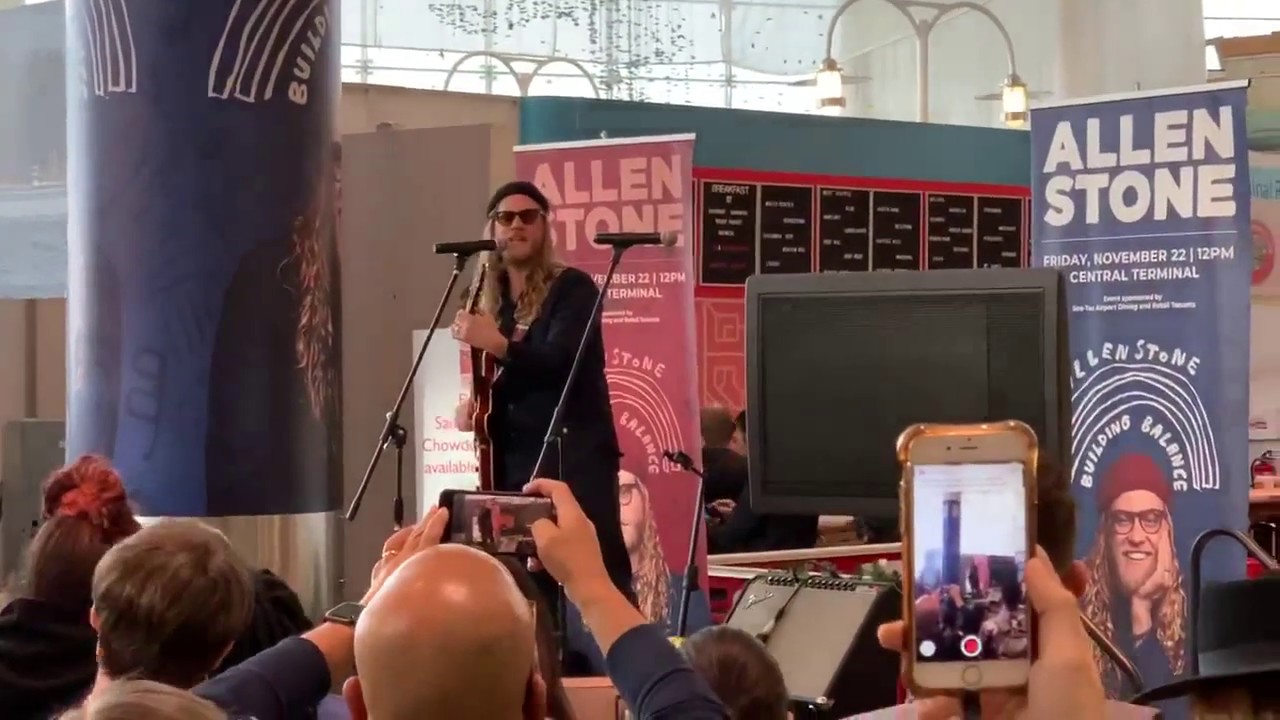 Allen Stone Performs Through Tectonic DML500 Loudspeakers at Sea-Tac Airport