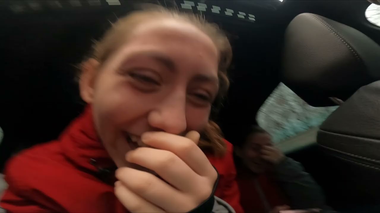 den 3 PARIS *petar se spruzi na srede paris*