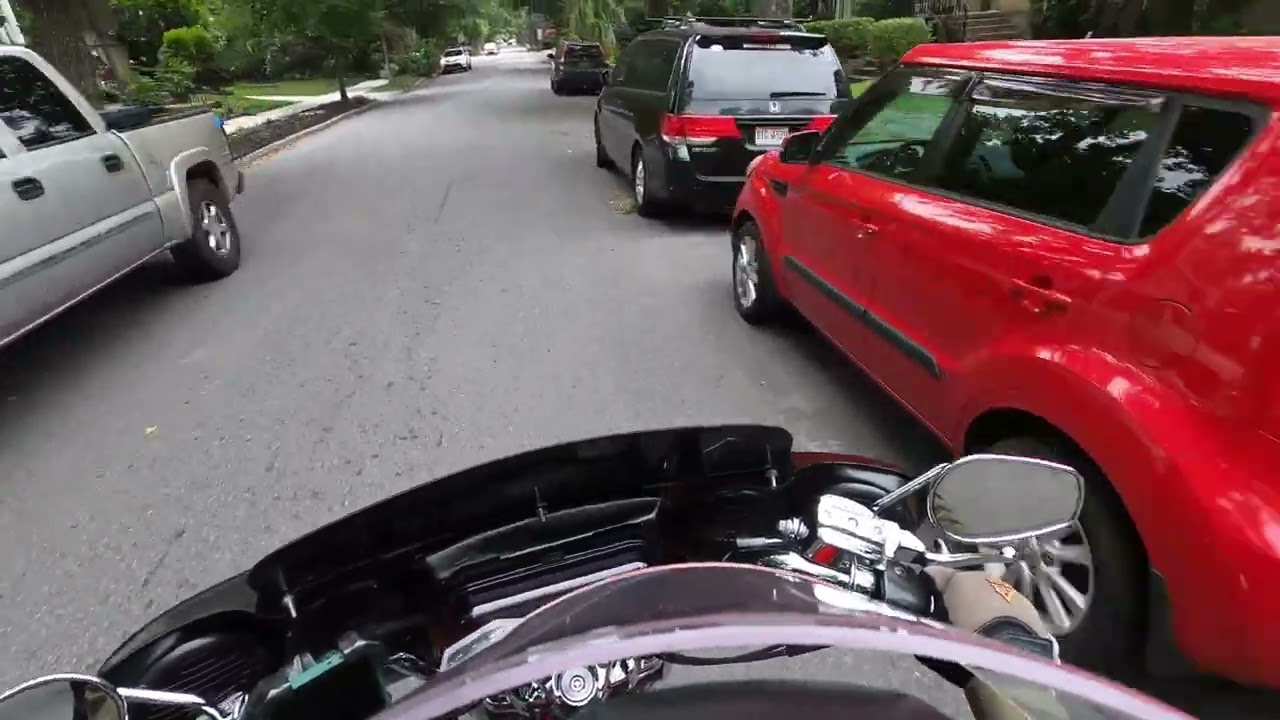 Ride Around Savannah on my 04 Road King