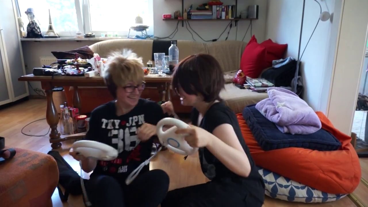[SNK/ AOT CMV] Eren and Jean CLEARLY are BFFs... (Erejean)