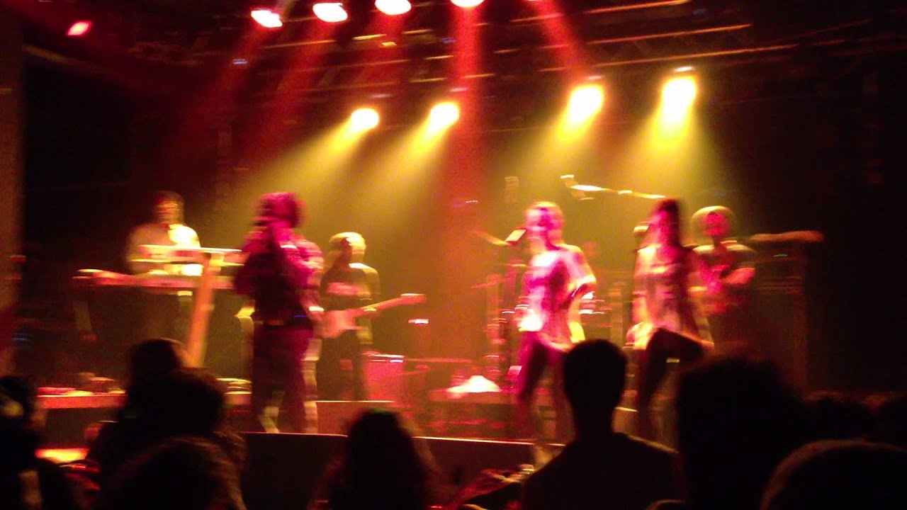 Michael Rose and The I-Dwins band. 