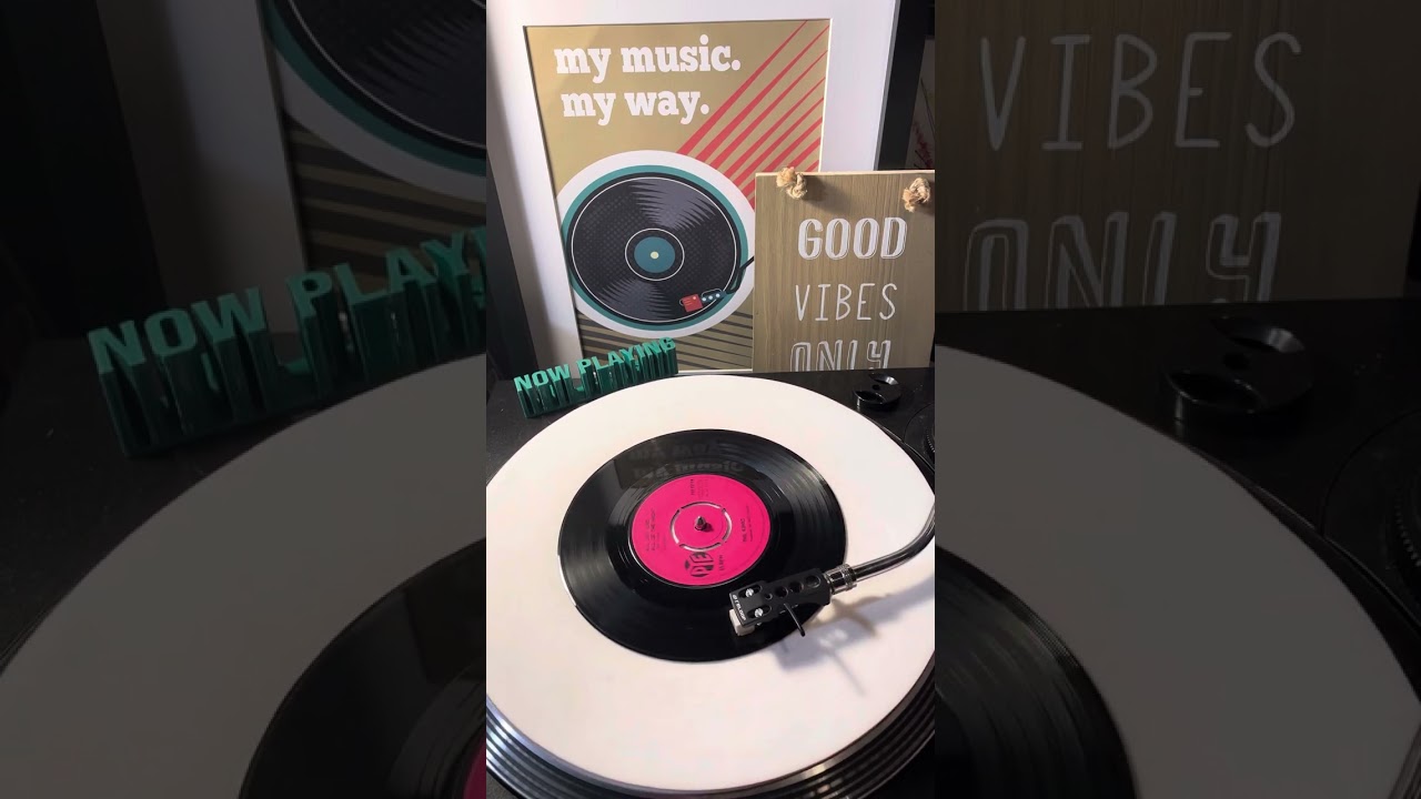 The Kinks - All Day And All Of The Night ( Vinyl 45 ) From 1964 .