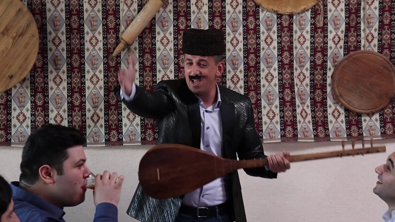 COMEDOZA STUDİO Şaftalı - Aşıq Sazakir