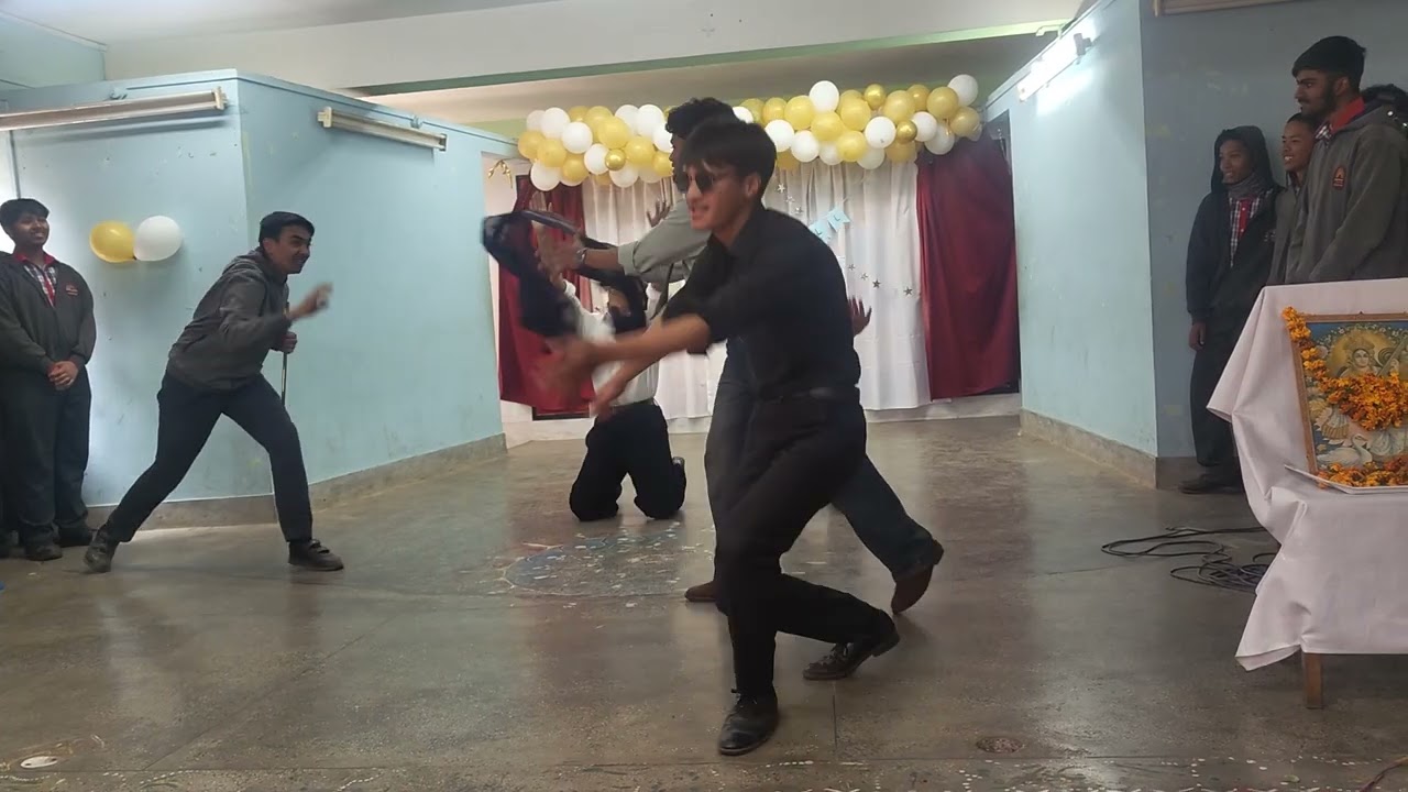 Sidds dance performance at the farewell of outgoing class XII students 