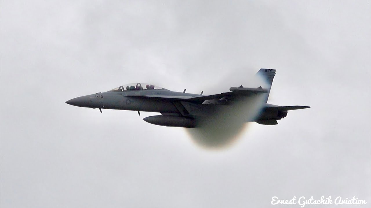 (4K) US Navy EA-18G Growler Airshow Team | Airshow London 2023