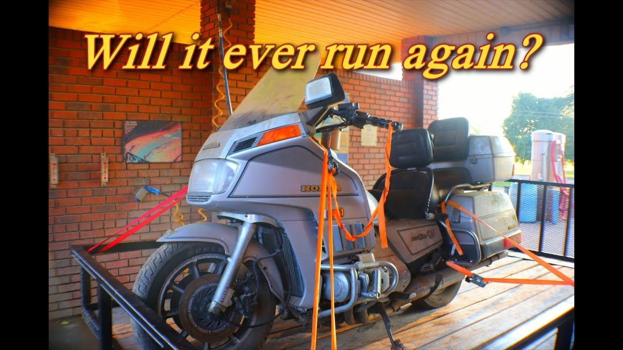 1985 Honda interstate 1200 Gold Wing sat 5 years untouched. Will it run. Esp.592 #hondagoldwing
