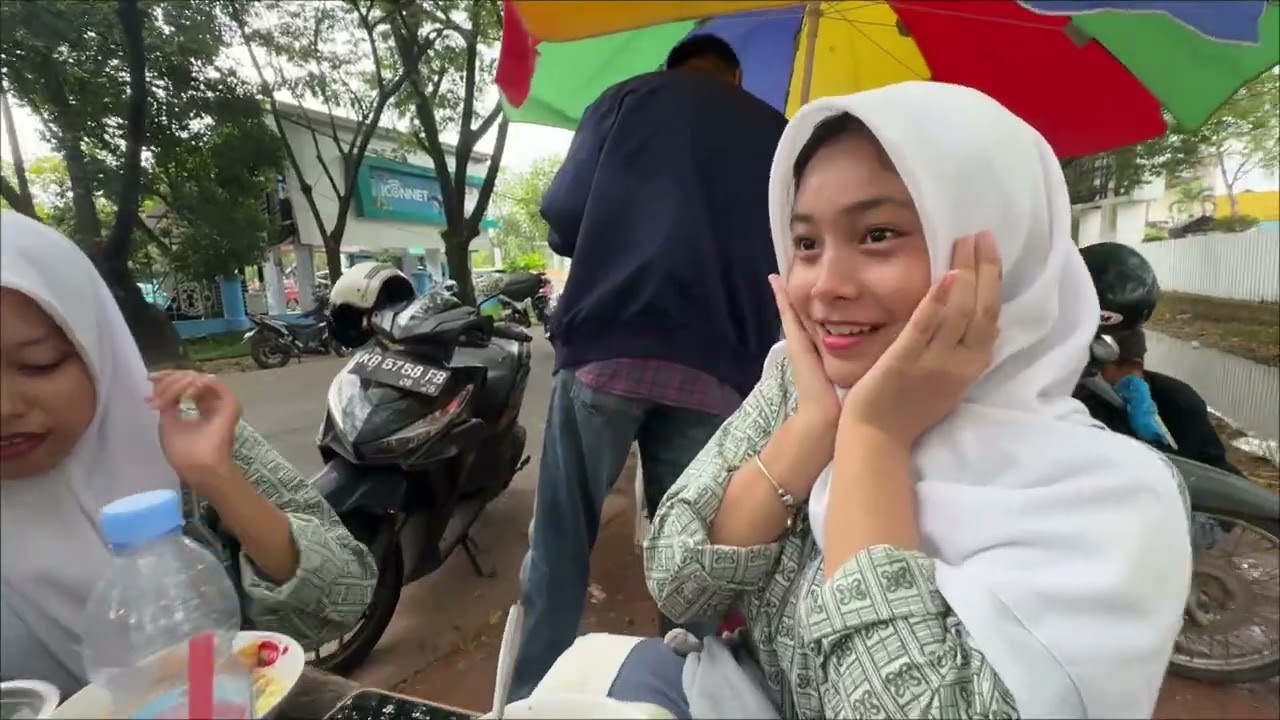 tugas kelompok mini vlog yg ga mini