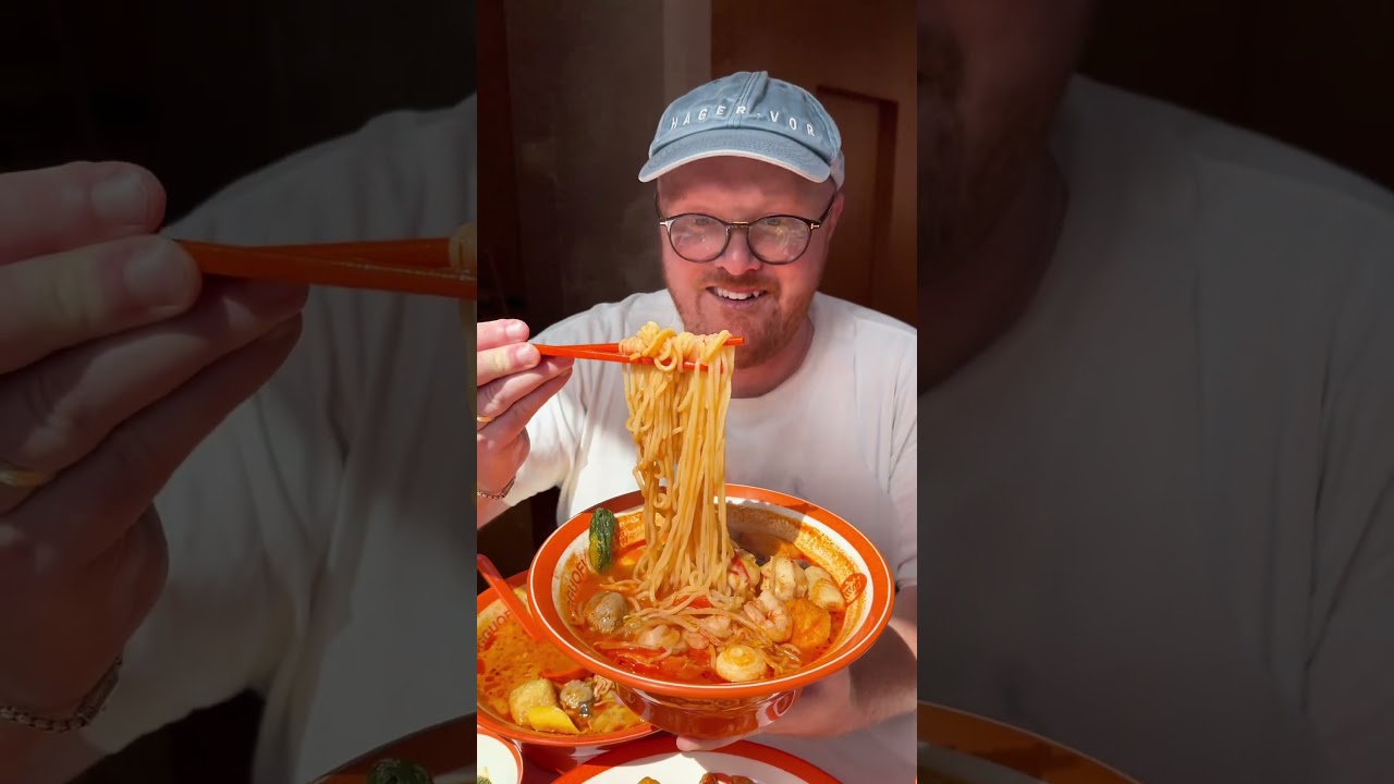NEW DIY Hot Pot in London Chinatown #hotpot #chinatown #malatang #london #food #shorts (ad)