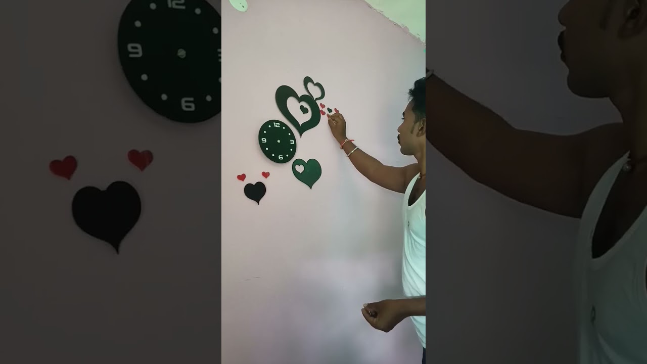 Designer wall clock heart