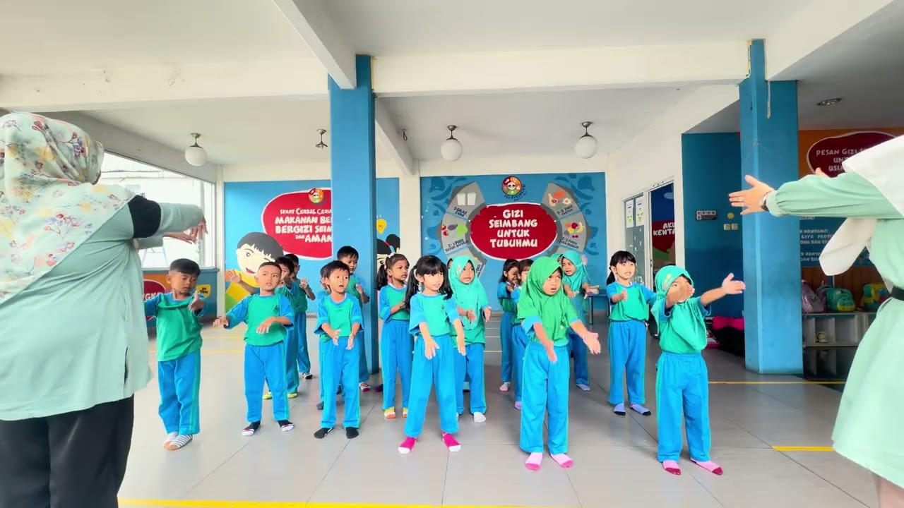 Ice Breaking Tangan Keatas Menggapai Bintang #shortvideo #shortsvideo #shorts #short #paud 