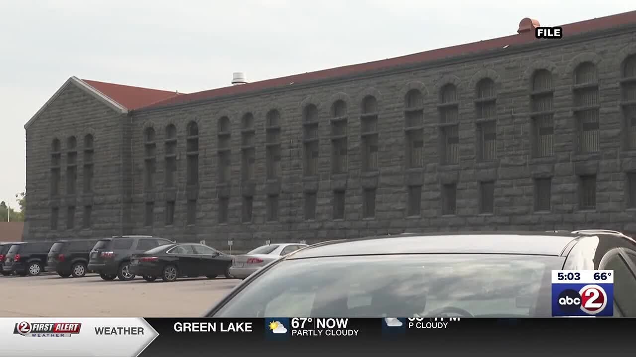 Special board meeting in Allouez to address future of Green Bay prison
