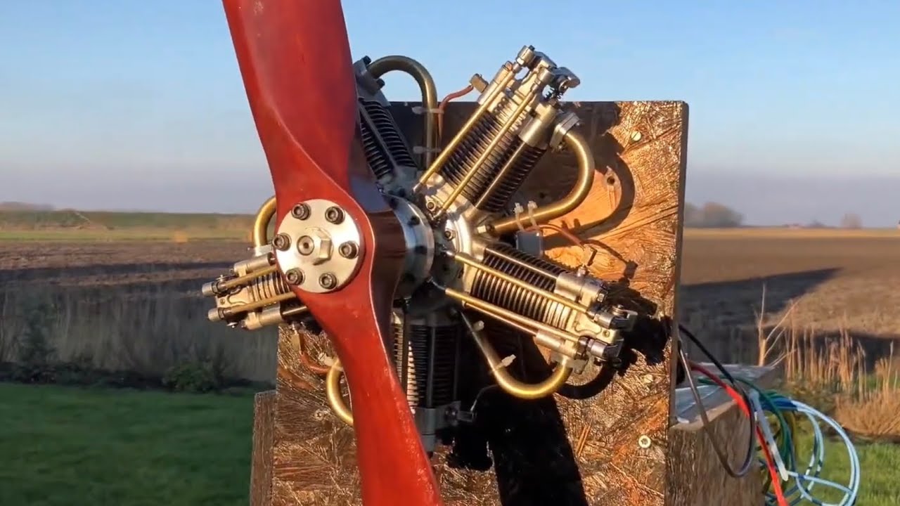 Testrun UML-160 rotary engine for the 1/3rd Nieuport-11