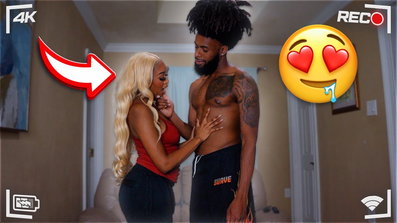 WALKING AROUND MY BESTFRIEND SHIRTLESS & THIS HAPPENED‼️😱 **SHE LIKED IT!!**
