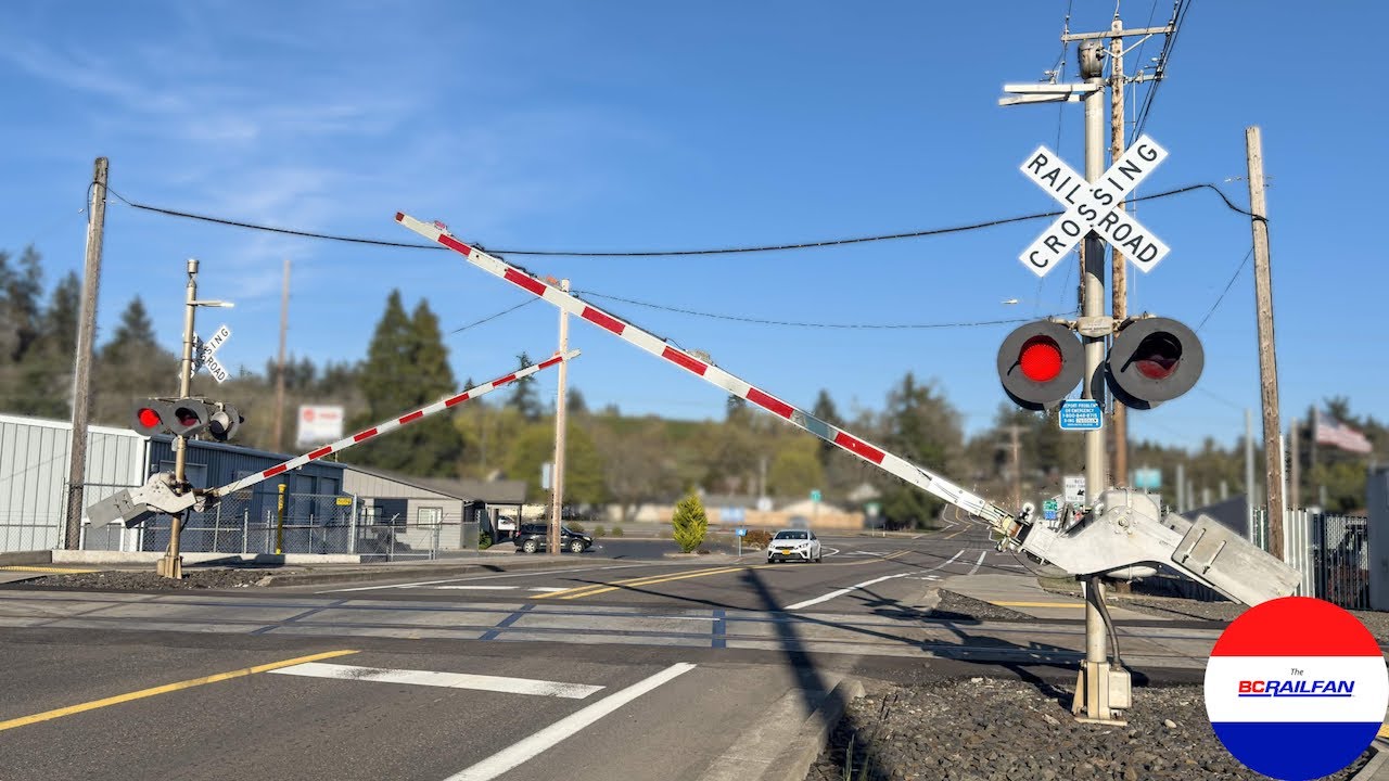 MI Bell | Railroad Crossing | Delaney Road SE, Turner, OR