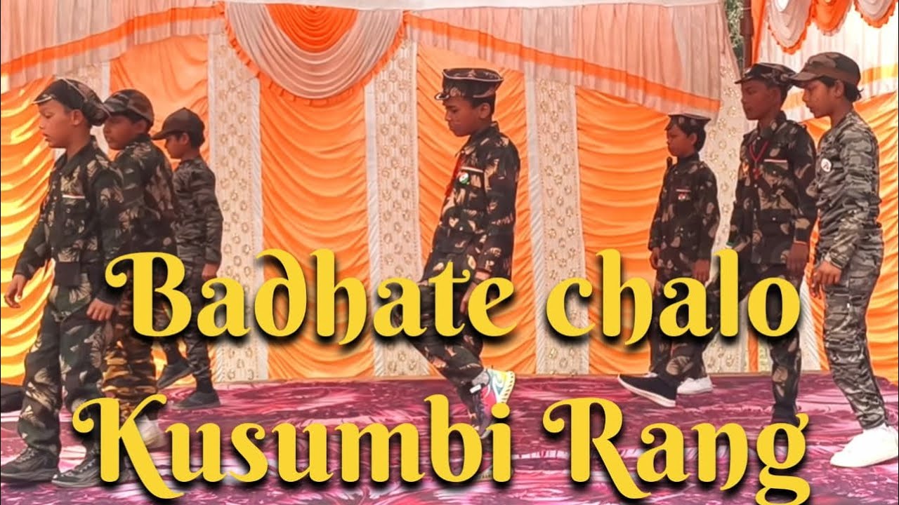 Badhte Chalo, Kusumbi rang Dance by 4th and 5th standard kids at on Republic day #svnpconvent