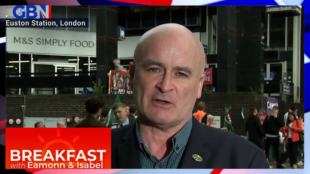Striking workers 'sick and tired of rich people & old Etonians': RMT General Secretary Mick Lynch