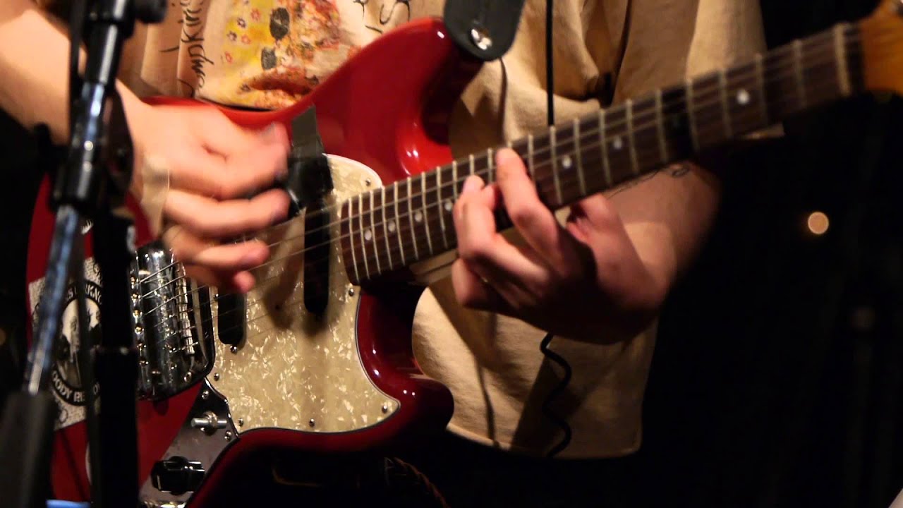 Beach Fossils - Shallow (Live on KEXP)