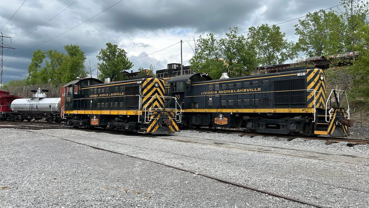 Livonia Avon and Lakeville private photo charter with RS1 #20 and S2 #72