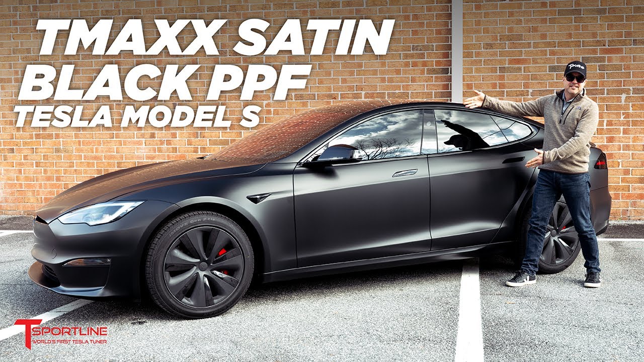 На Tesla Model S Plaid нанесена защитная пленка TMaxx Satin Black для скрытия сколов краски!