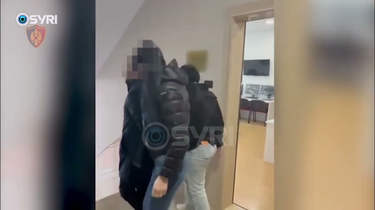 U kap në flagrancë sapo mori paratë, arrestohet për gjobvënie gazetari Elio Laze