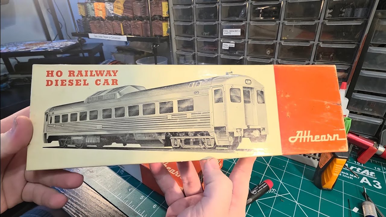 Unboxing two ORIGINAL Athearn RDCs from 1955. In PRSL Livery!