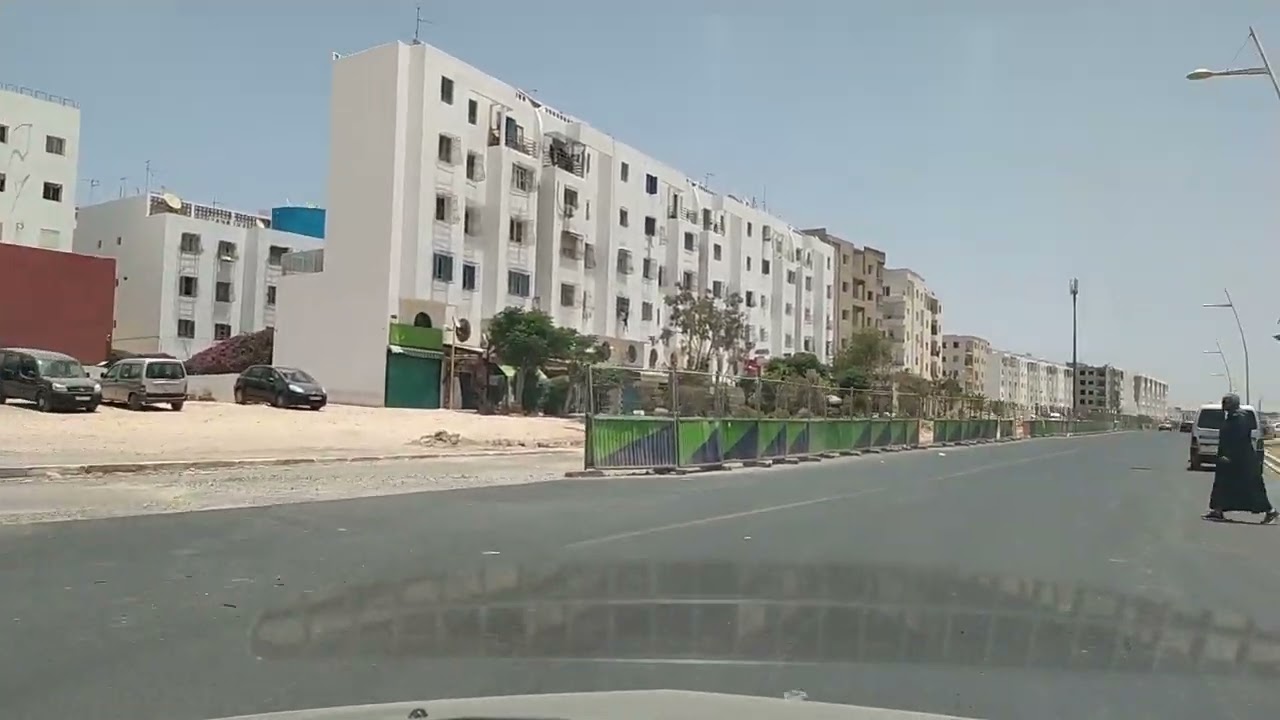 الوصول إلى حي بنسركاو والذي وجدنا الشارع الرئيسي في حلة جديدة وأشغال التهيئة التي تقوم بها سيكاترا