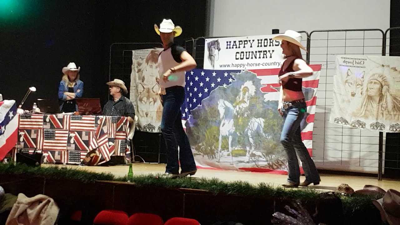 DAY BY DAY, Danse Country Catalane, Gianmarco Rossato Johnny et Betty , chez les HHC