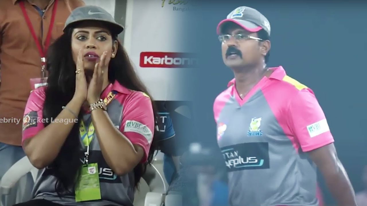 Команда Kerala Strikers одержала впечатляющую победу над Mumbai Heroes | CCL