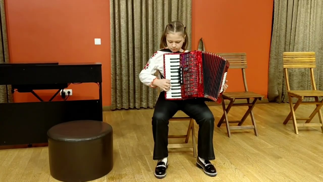 Литовський народний танець 