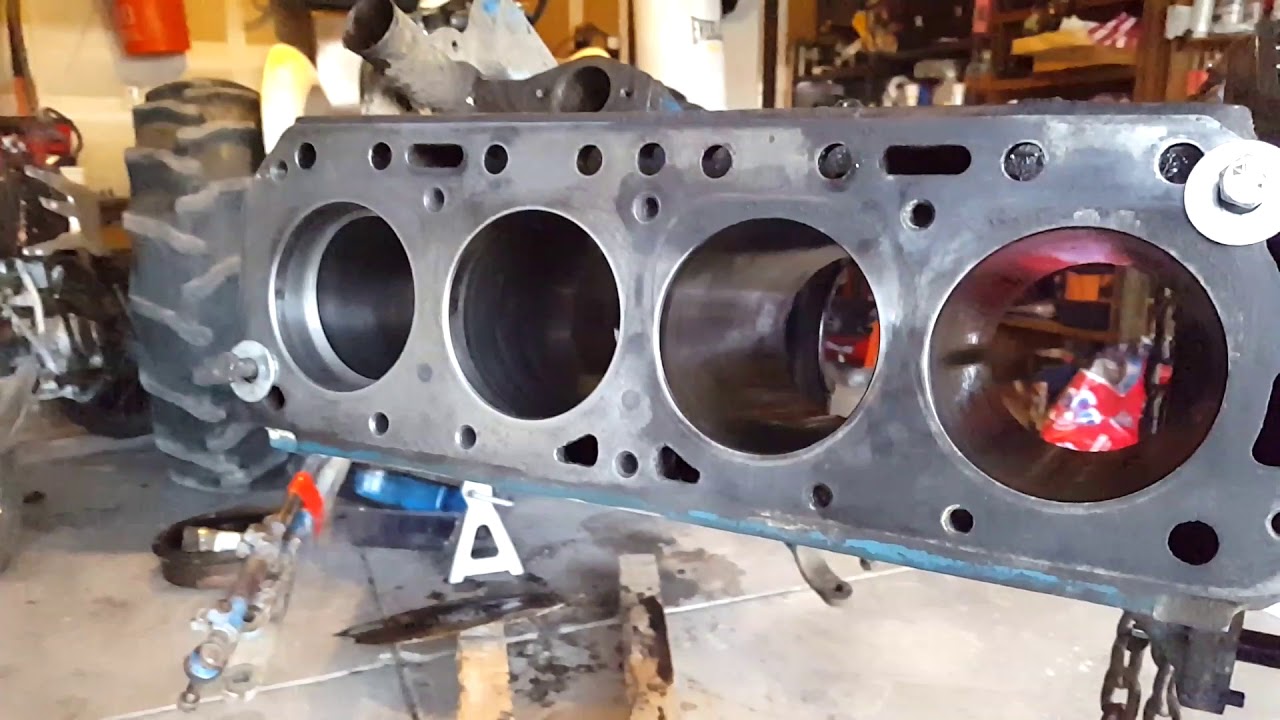Part 1- Joe's Ford 4000 Tractor Rebuild.