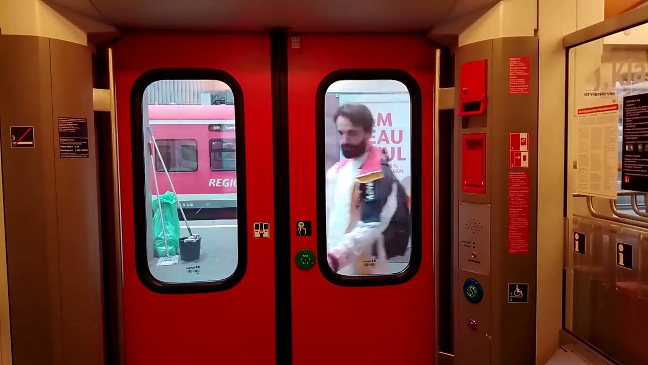 Abfahrtssignale U-Bahn, S-Bahn, Straßenbahn, Regionalzüge und Westbahn München