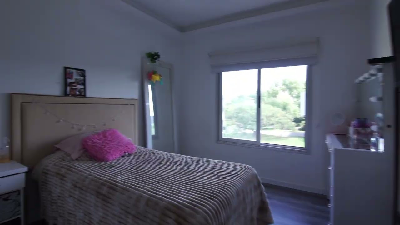 Casa impecable de 7 ambientes con pileta, en Talar del lago 2, General Pacheco, Partido de Tigre.