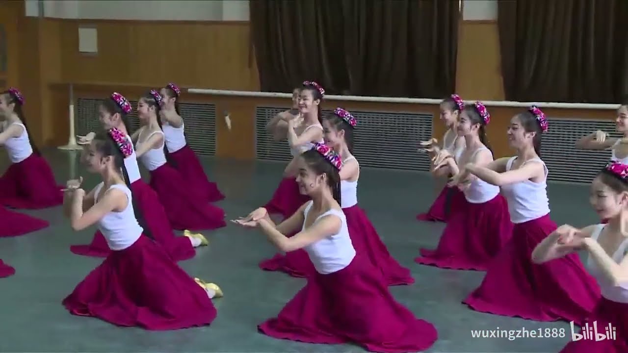 Beijing Dance Academy - Uighur Folk Dance Class 2