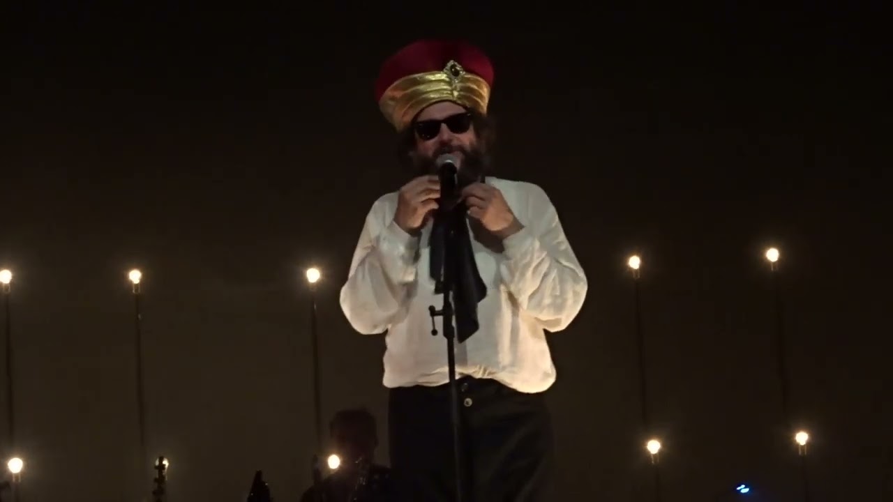 Che coss&egrave; l&rsquo;amor - Vinicio Capossela live Teatro Valli Reggio Emilia 7 maggio 2024