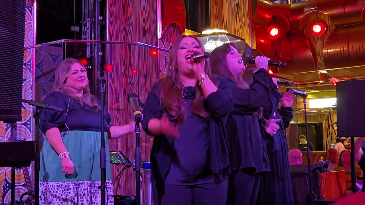 Kelly Crabb and The Bowling Sisters.                                      Through The Fire