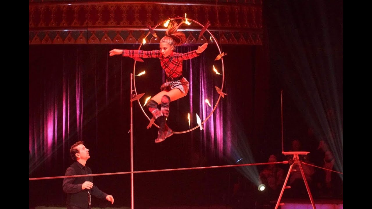 Claudia Rapolli Navratilova-Tight wire act, Great Christmas circus 2023