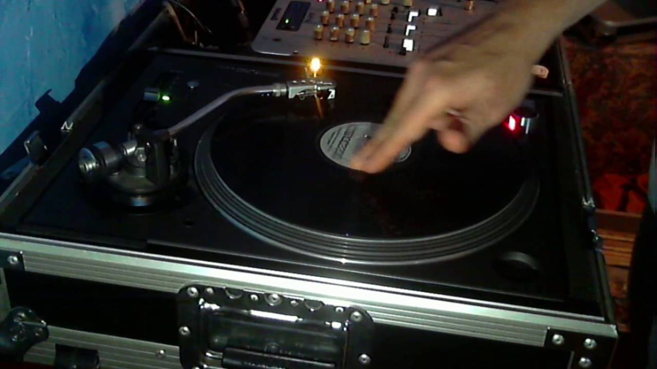 Vinyl DJ's most fundamental skill (Cue & Start Tutorial)