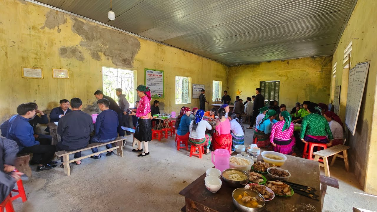 Ngày Hội Đại Đoàn Kết Của 2 Thôn Sảng Chải A Và B Tất Cả Bà Con Nghỉ Làm Đường Đoàn Kết.Mí Tủa VLOG