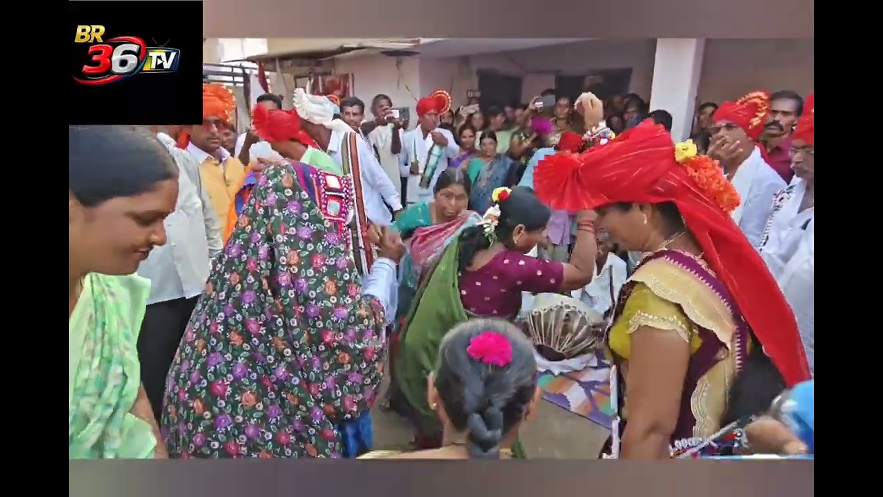 లోక్య తండా లో హోళీ సంబరాలు 