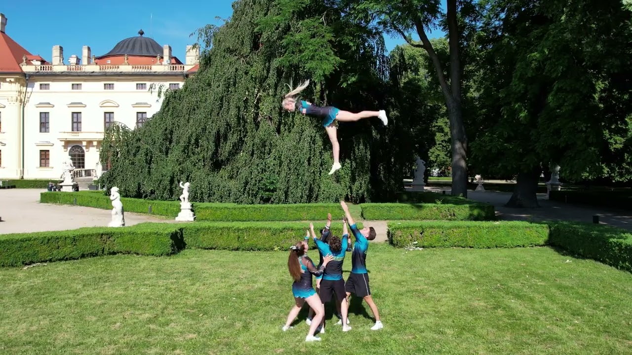 GLITTER STARS SLAVKOV U BRNA