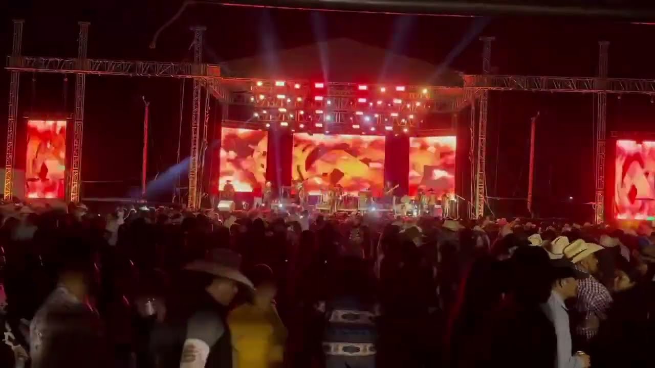Conjunto Bravo de Marcelo Vega - Me Convierto en Marciano -Zapateado Ántrax - El Mere Mere en Vivo