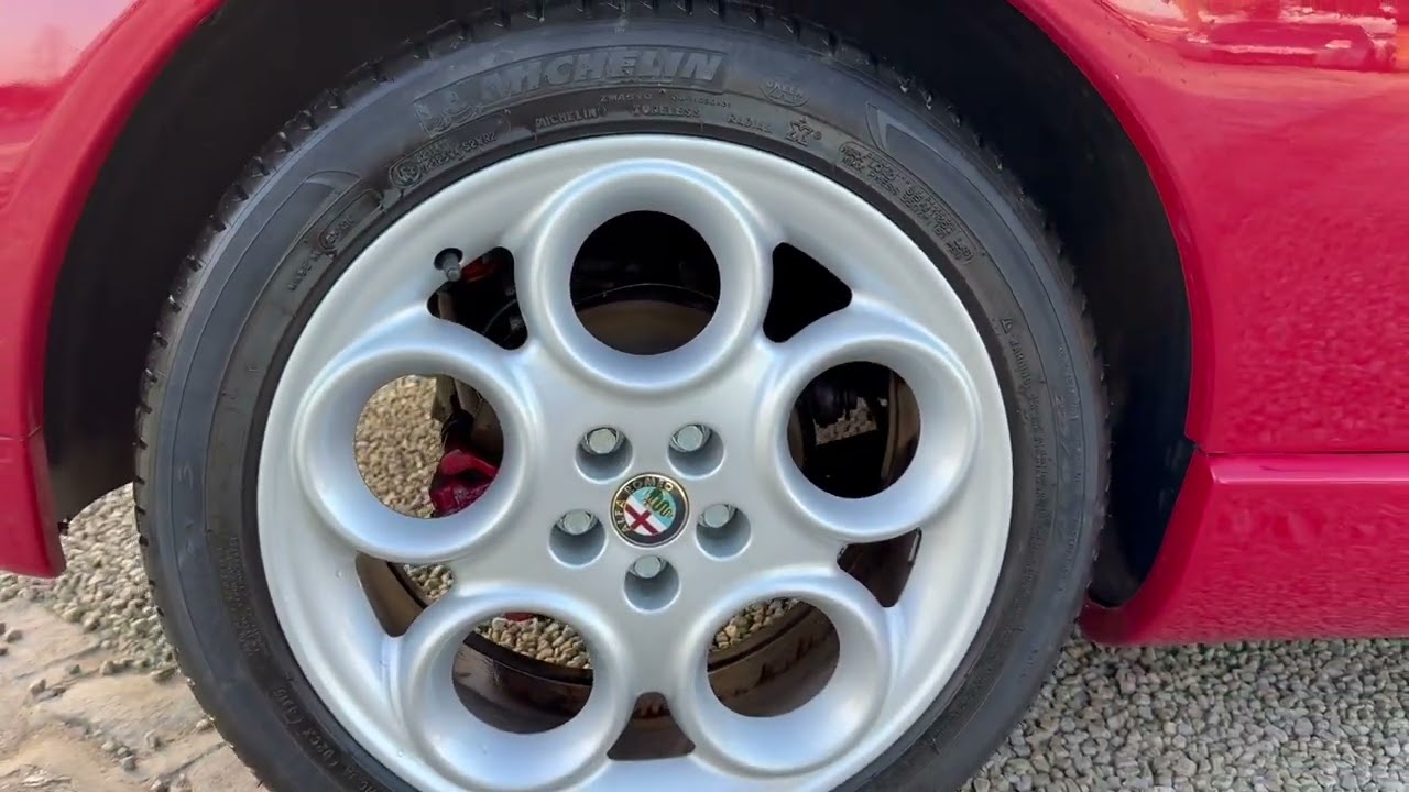 Alfa Romeo GTV Cup Walkaround