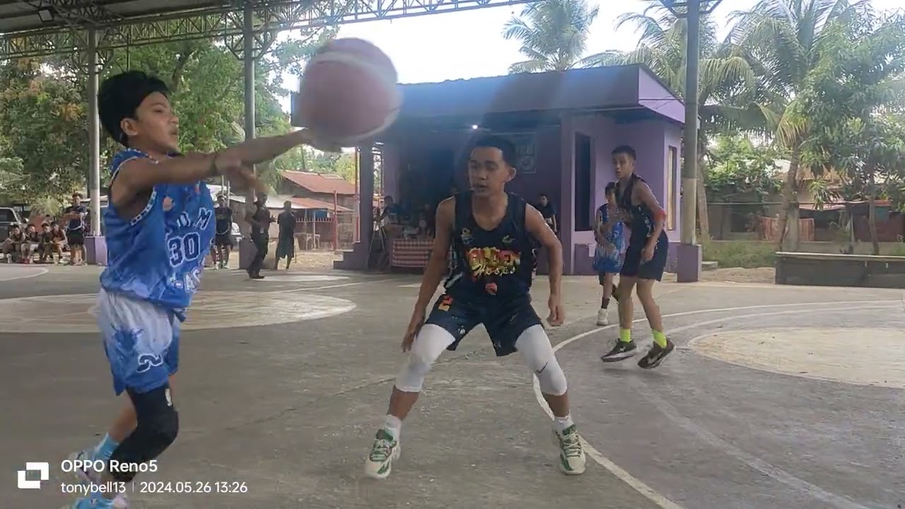 TEAM ADM VS MARAMAG BUKIDNON😀😀