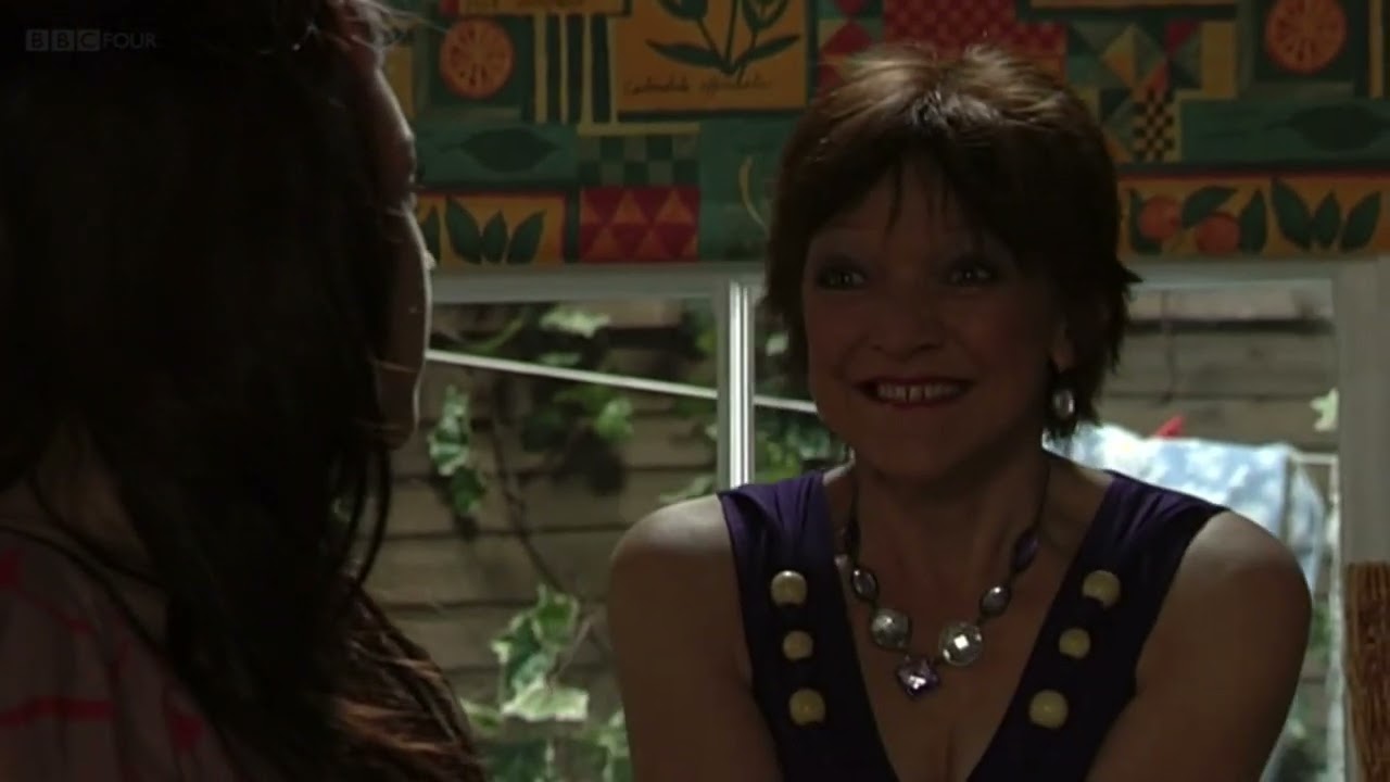 Stacey Slater 28/07/2008 (1/3)